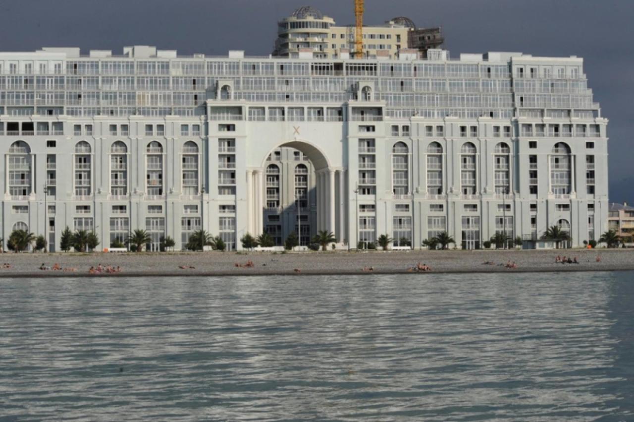 Paradise Apartment Batumi Eksteriør billede